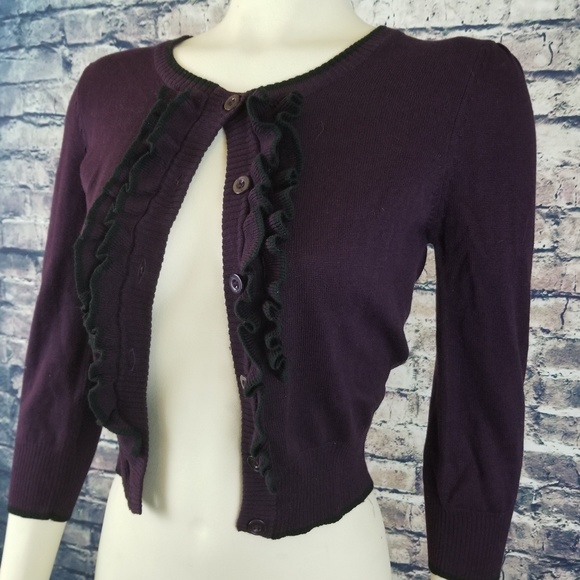Cozy Button Down Ruffled Cardigan - Picture 2 of 4